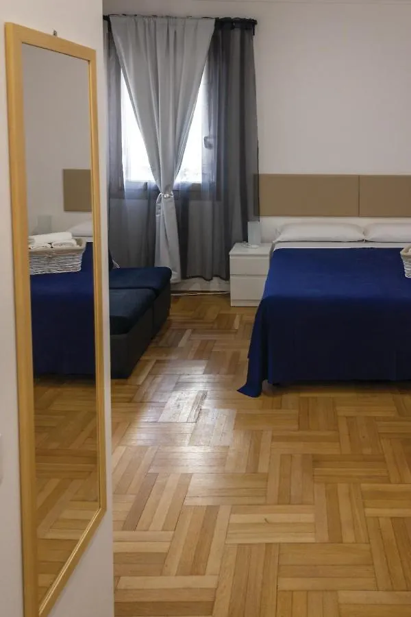 Canton Del Gallo Padova Guest house
