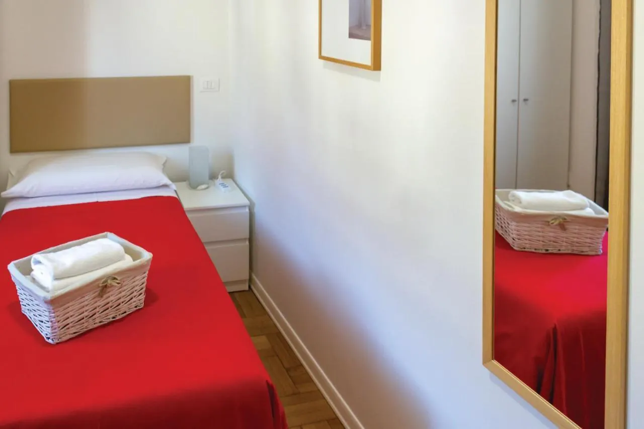 Canton Del Gallo Padova Guest house